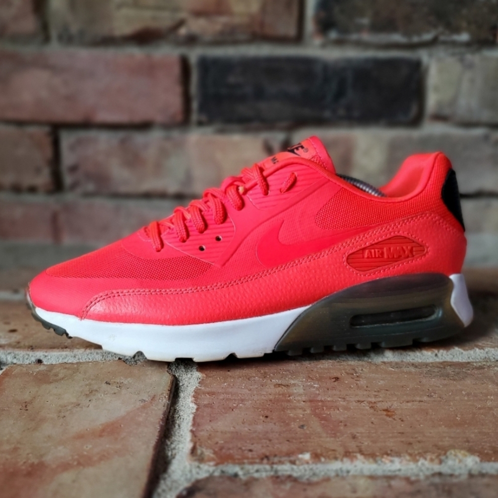 Nike Air Max 90 Ultra Essential Infrared Women's Size 8.5 724981-600